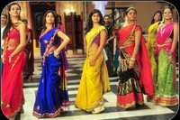 Aa Aiduguru Movie Photos